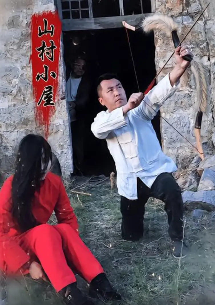 《山村小屋》：颠覆恐怖片套路的烧脑神作，一场关于观众的终极实验！